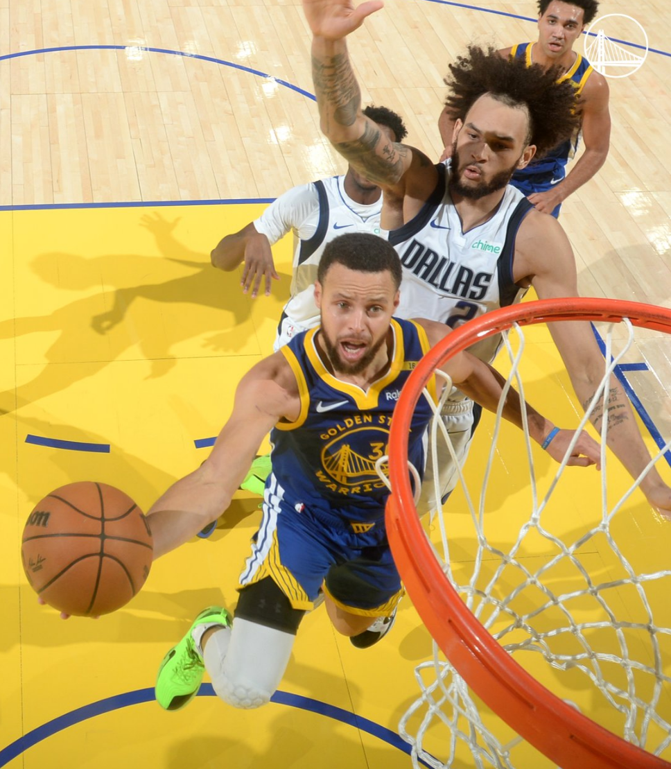 爱游戏官方-包含独行侠横扫广东队，库里点燃赛场的词条