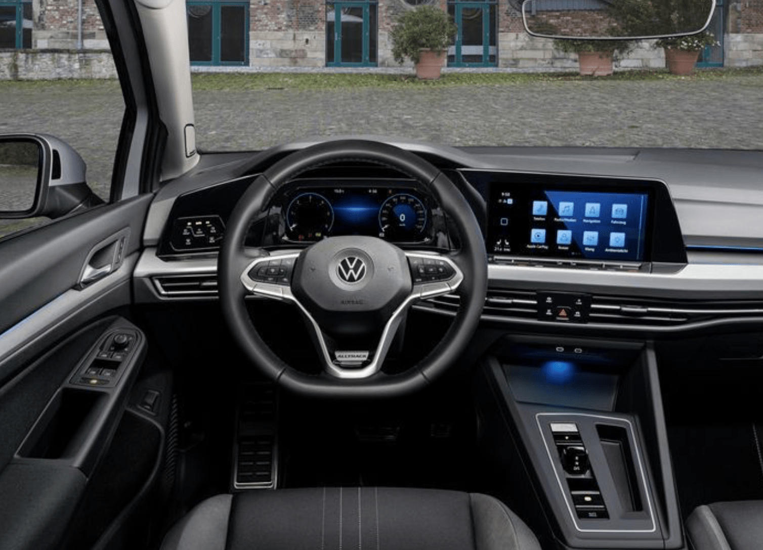 包含高尔夫热度飙升，网友热议不断的词条