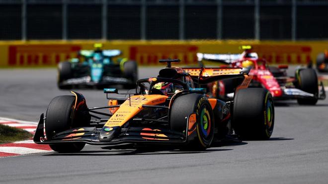 包含迈凯伦绝杀威廉姆斯，皮亚斯特里惊艳四座的词条