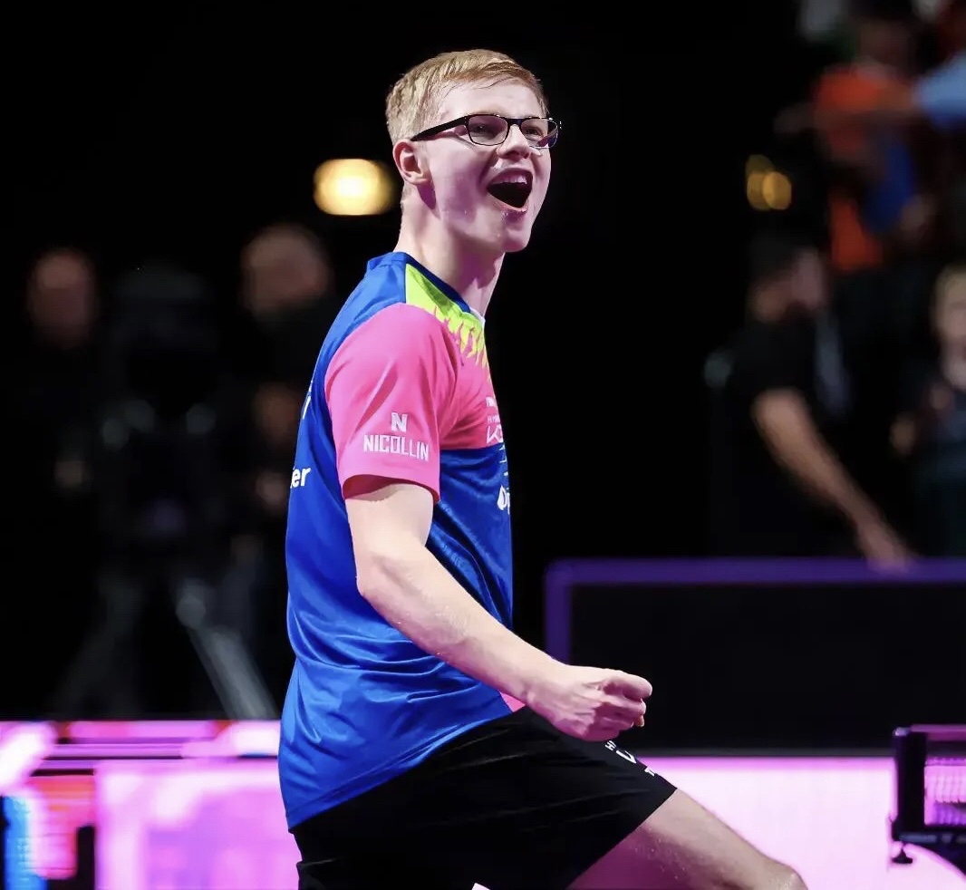 爱游戏入口-法国队横扫德国队，张本智和高光表现