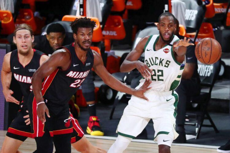 爱游戏官方入口-热火横扫上海队，字母哥点燃赛场