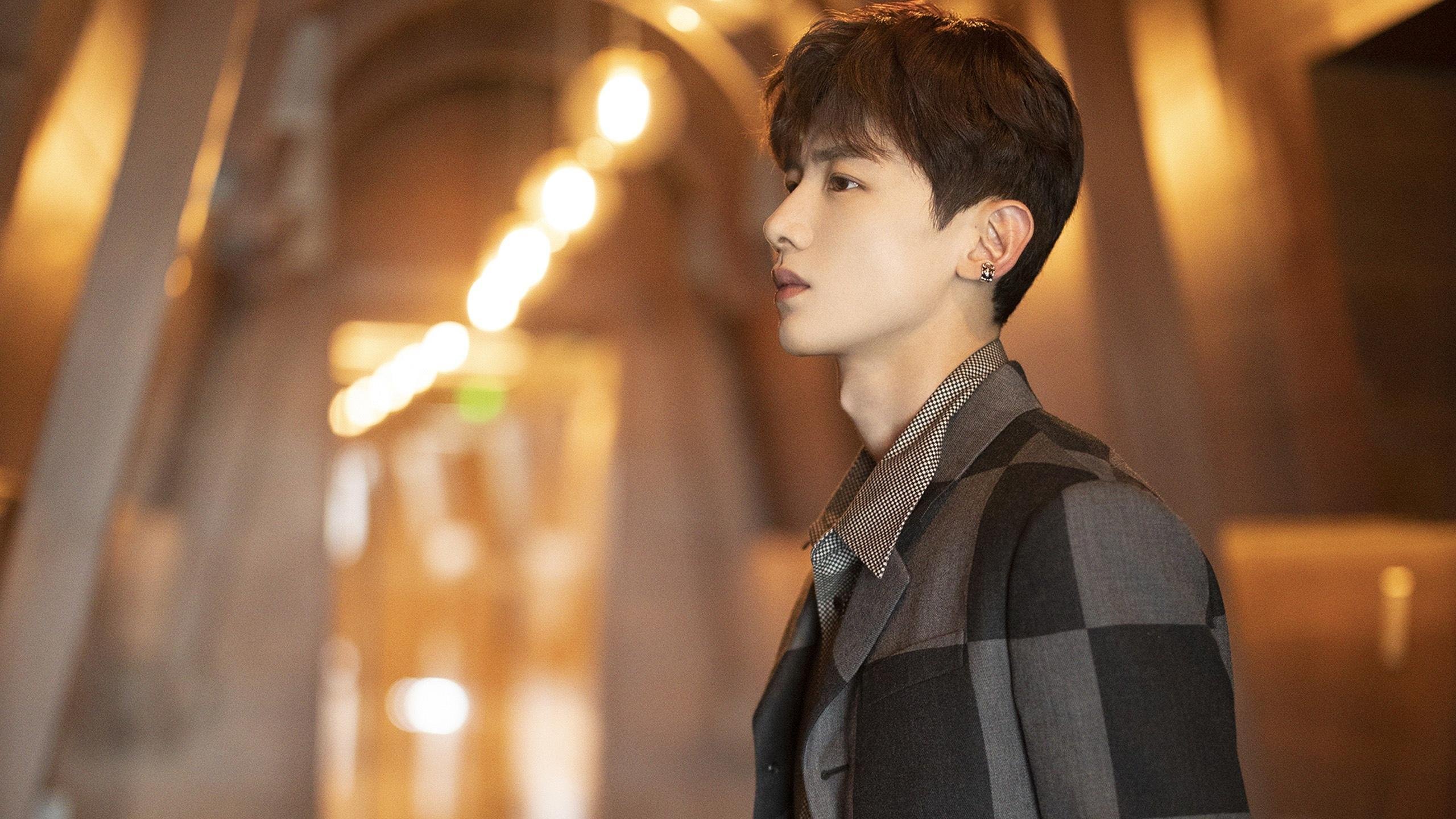 关键接管者,欧文末节得分风暴撕裂防线,爵士团队韧性扼杀森林狼翻盘希望