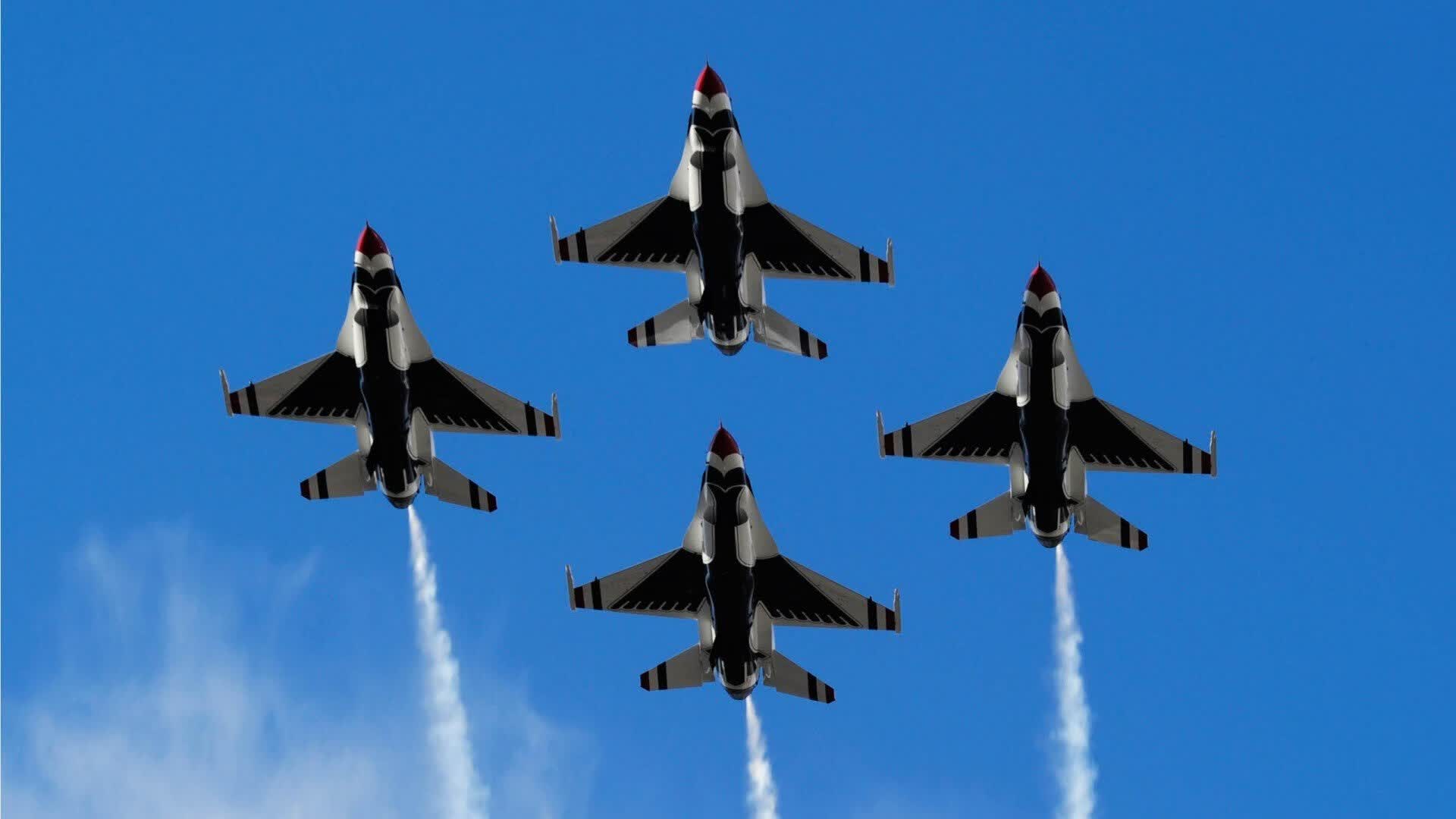 爱游戏体育-2026世界杯C组焦点战，蓝武士碾压战车，福登孤星闪耀难挽败局—一场改写足球版图的唯一之战